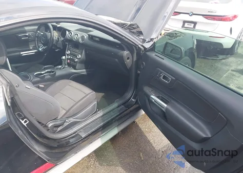 2016 Ford Mustang V6 из США, поврежденный, VIN 1FA6P8AM0G5321917